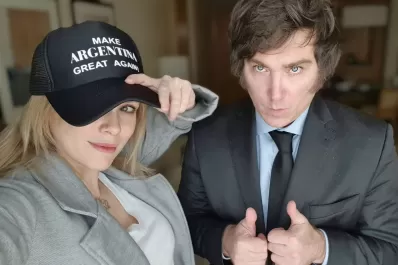 Video: “Está bien llamar ‘tanque australiano de medialunas’ a Ofelia Fernández”, la repudiable arenga de la asesora de Milei en un taller