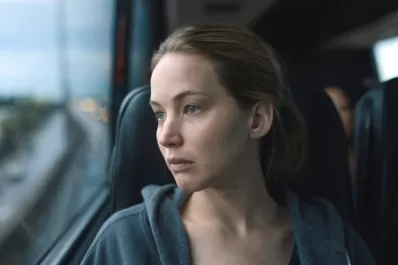 Un drama con Jennifer Lawrence y un thriller con Megan Fox encabezan las novedades del mes en Apple TV+ y Paramount+