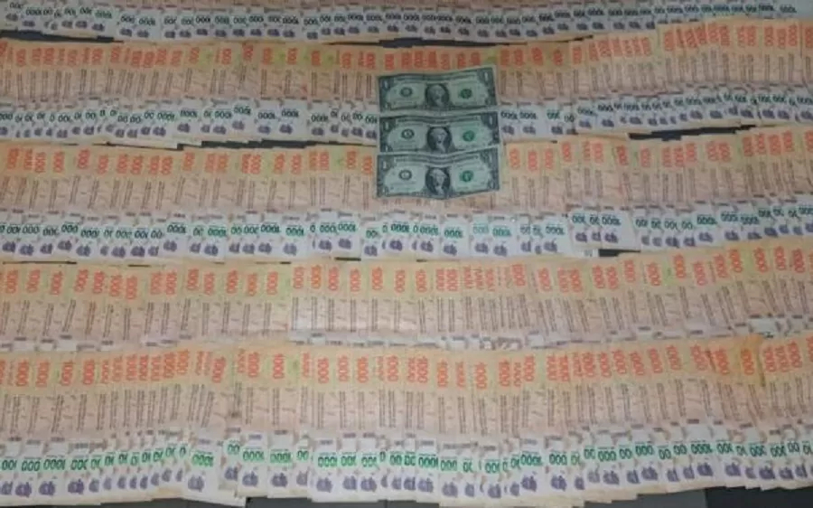 Allanan una vivienda y secuestran una gran cantidad de dinero