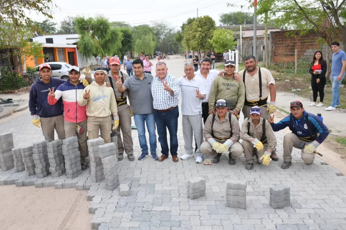 La Cocha: obras de pavimentación e iluminación para el barrio San Gabriel