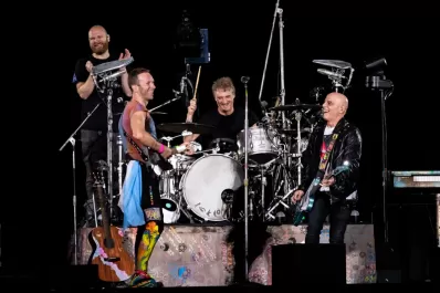 Video: así fue el show de los ex Soda Stereo con Coldplay en River