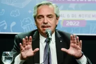 ¿Qué es la gastritis erosiva, la afección que tuvo Alberto Fernández?