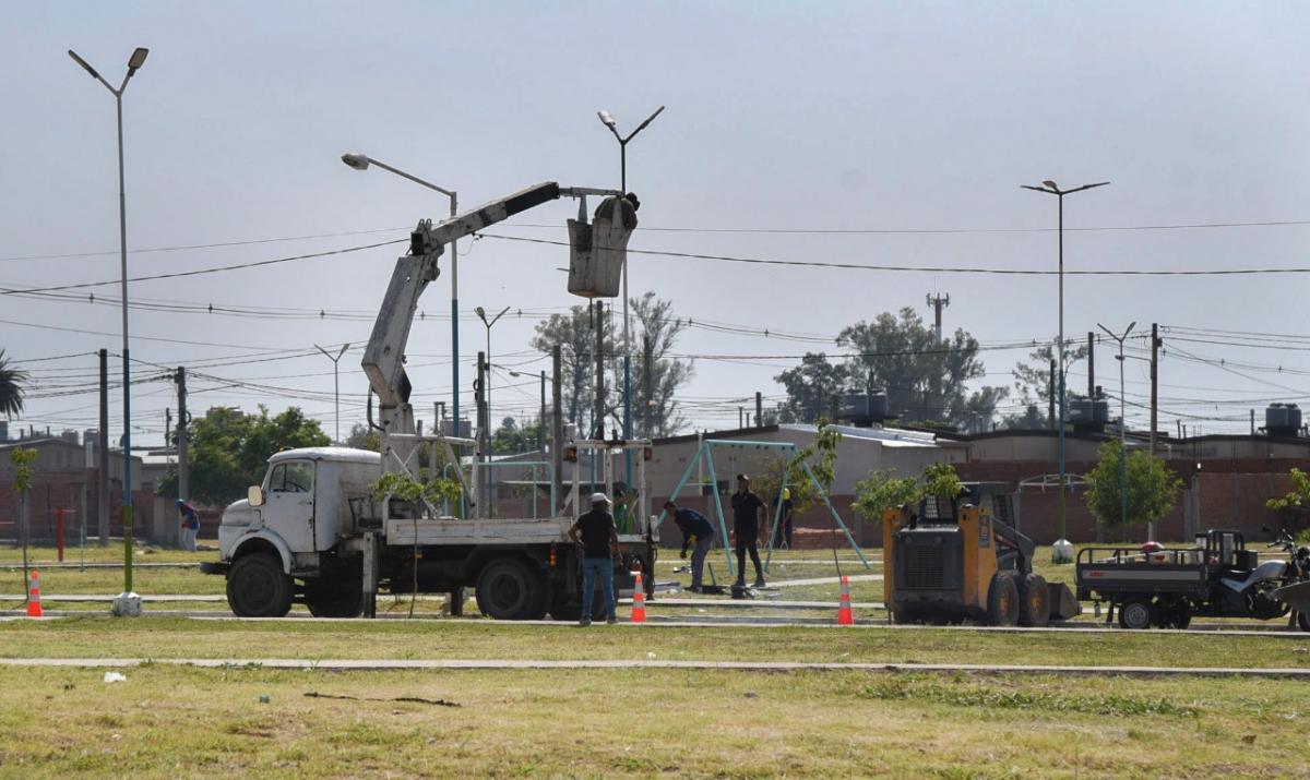 Los vecinos del barrio Manantial Sur contarán con dos nuevas plazas