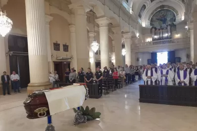 Tucumán le da el último adiós a monseñor Alfredo Zecca