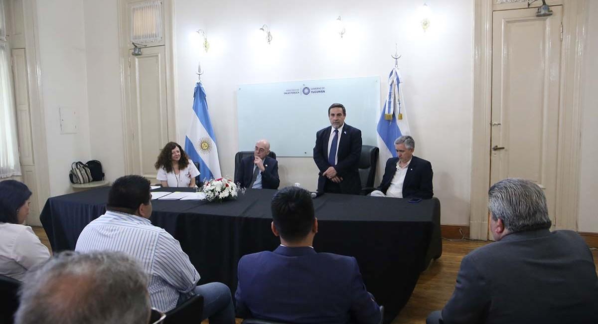 Tucumán: firmaron un convenio para la erradicación del SIDA