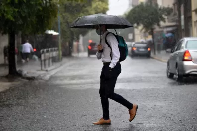 La semana se terminará con una jornada calurosa, inestable y con lluvias por la tarde