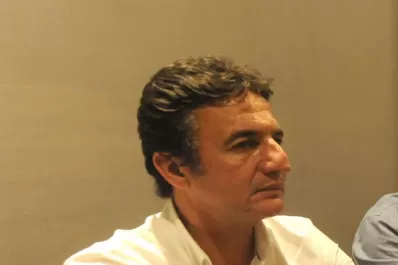 Roberto Sánchez ratifica su candidatura a gobernador