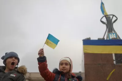 Ucrania intenta restablecer los servicios en Jersón tras la retirada de las tropas rusas