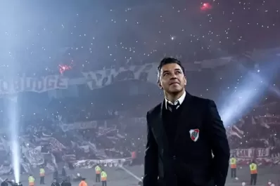Marcelo Gallardo vuelve a dirigir, en un partido en el que se cruzarán Messi y Cristiano Ronaldo