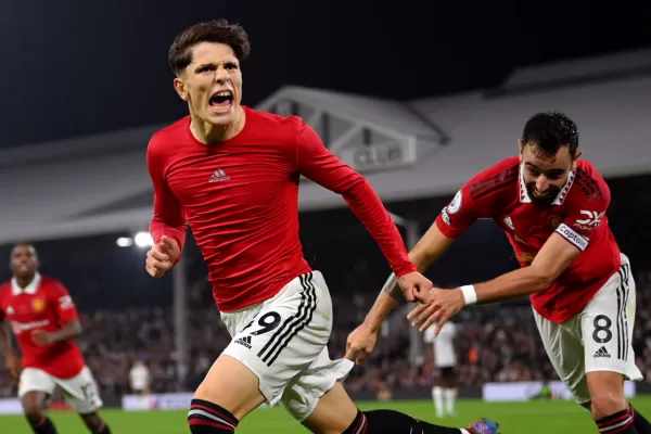 Garnacho le dio el triunfo al Manchester United ante Fulham en el último minuto