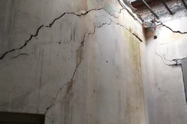 Por riesgos de derrumbe, demolerán el primer piso de “El Buen Pastor”