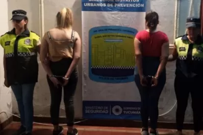 Detuvieron a cuatro mecheras que actuaban en pleno centro