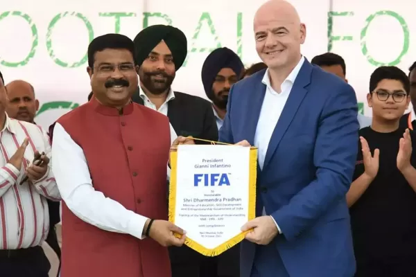 Infantino continuará siendo presidente de la FIFA hasta 2027