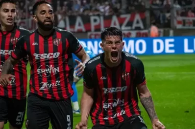 Marcelo Estigarribia, en Atlético Tucumán: “defenderé esta camiseta con mucho orgullo”