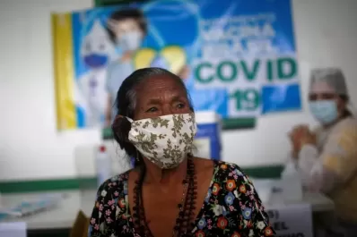 Covid-19: Brasil volvió a imponer el uso de barbijos en aeropuertos y aviones