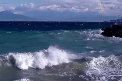 Tragedia en Italia: una turista argentina murió arrastrada por una ola