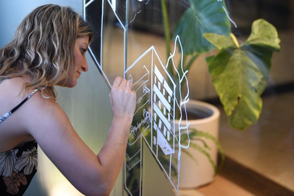 AGUA Y VERDE. Un espléndido jardín que se vio en Espacio Lum.  