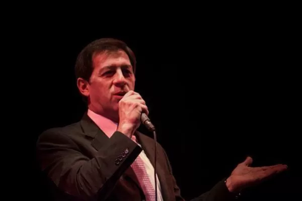 Encuentro milonguero en la plaza Independencia