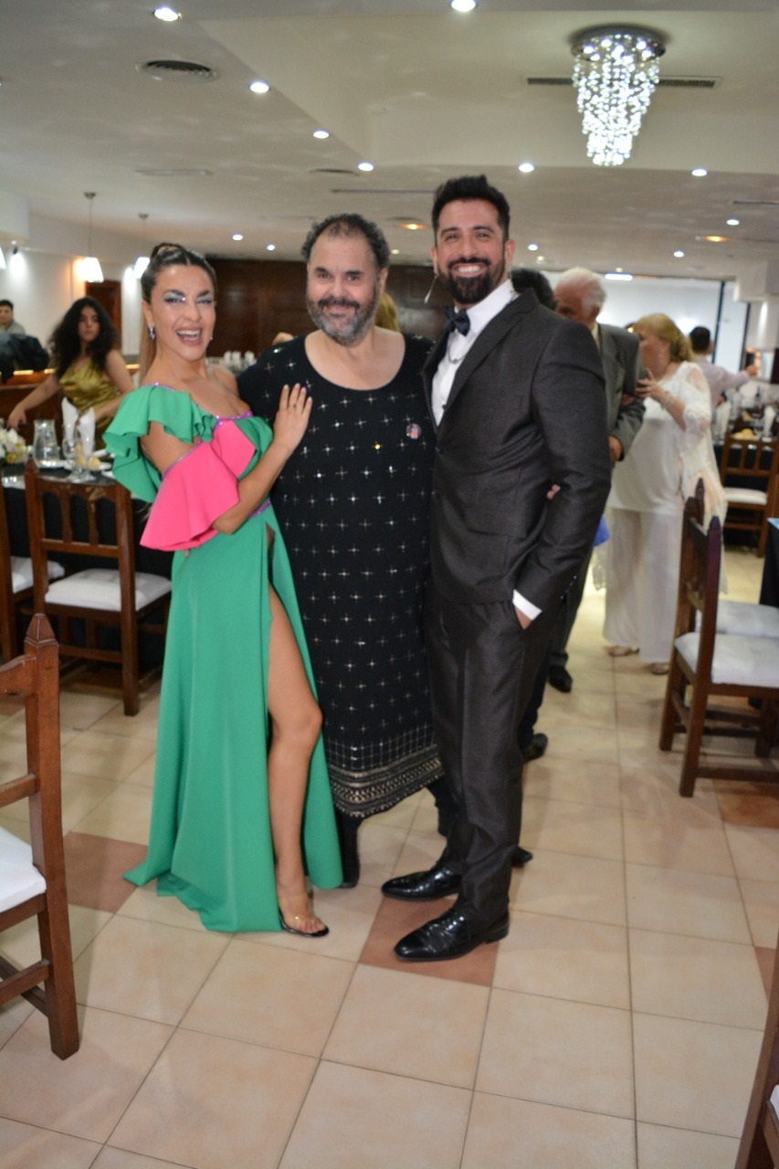 ANIMADORES. Jéssica Carrizo, Alejandro Sandoval y Mariano Juri.