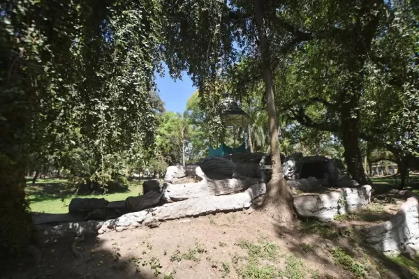 Un bisnieto de Thays ayudaría a recuperar el parque de Santa Ana