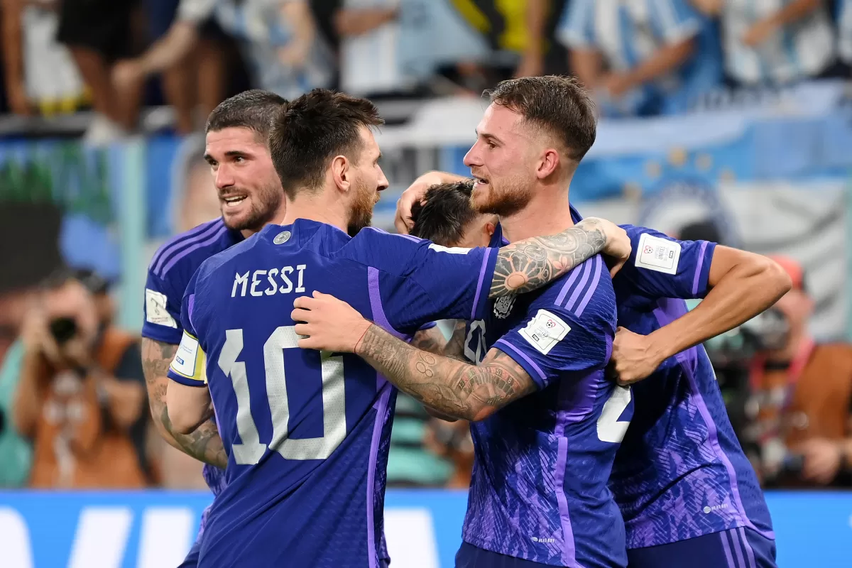 MUNDIAL DE QATAR 2022. Los jugadores argentinos festejando. Foto tomada de Twitter: @Argentina