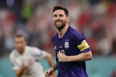 ¿A qué hora juega Argentina y dónde televisan el partido?