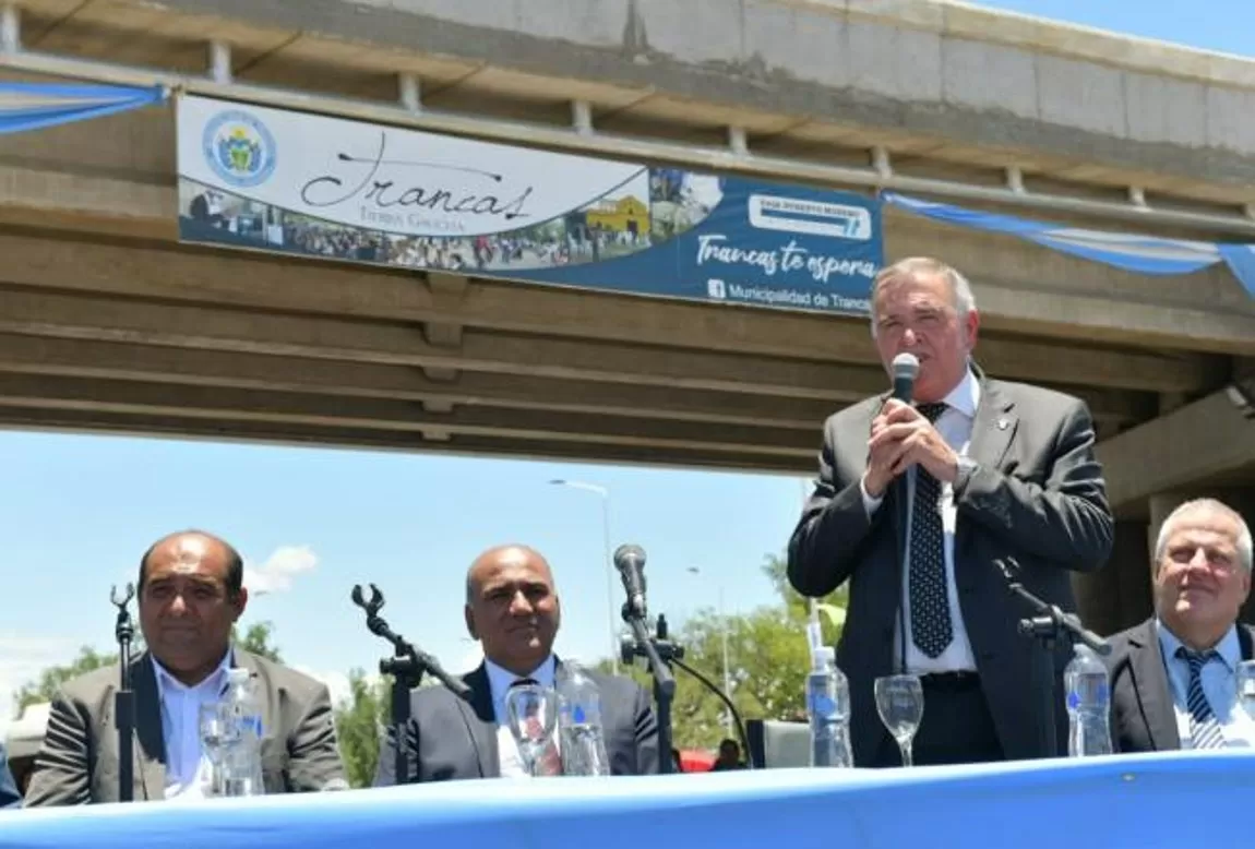 Inauguraron un puente elevado en el acceso a Trancas