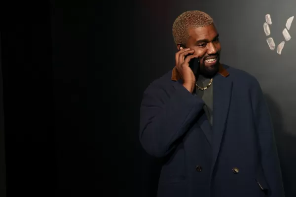 Kanye West elogió a Hitler y Twitter le suspendió la cuenta