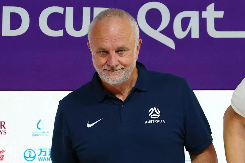 NO LE TIENE MIEDO. El entrenador de Australia Graham Arnold aseguró que confía en la capacidad de sus jugadores. 