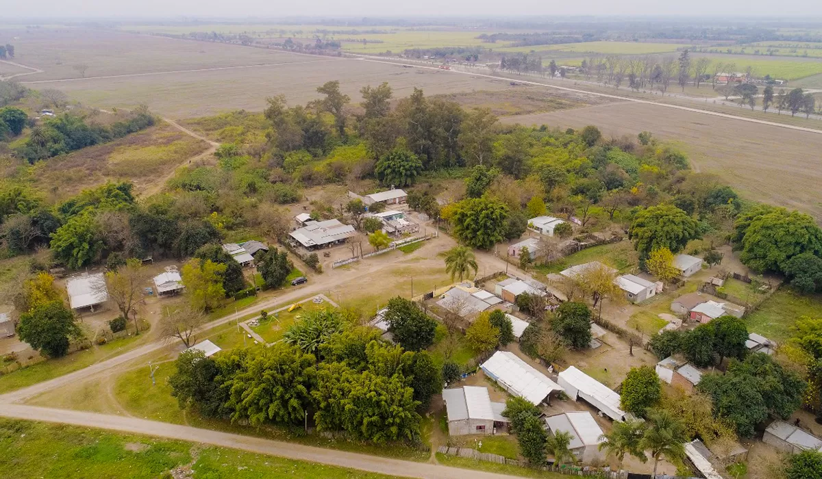 OBRAS. Mediante un convenio entre la Municipalidad de Bella Vista y la Secretaría de Integración Socio Urbana de la Nación urbanizarán el barrio Colonia Eucalipto, en la Ciudad de las Palmeras.