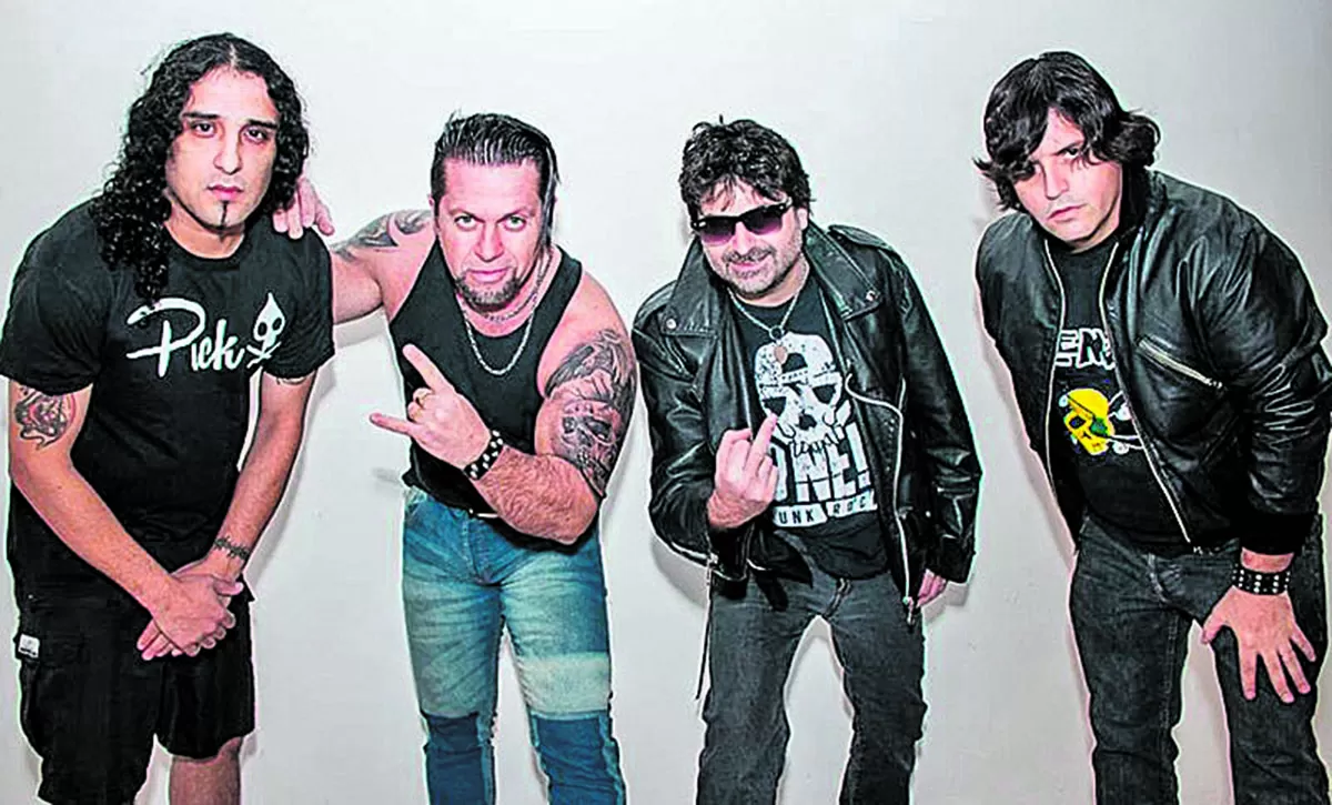 Actúa Flema: punk en el Teatro de la Paz