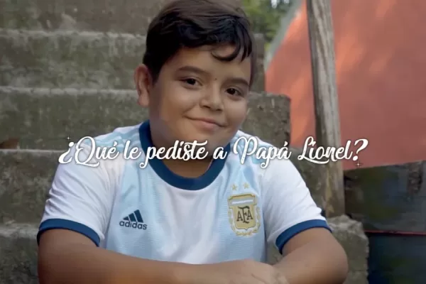 Mirá el emotivo spot de la AFA por Navidad: ¿Qué le pediste a Papá Lionel?