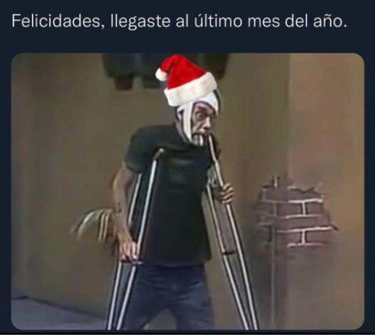 Navidad: mirá los mejores memes sobre el armado del arbolito navideño