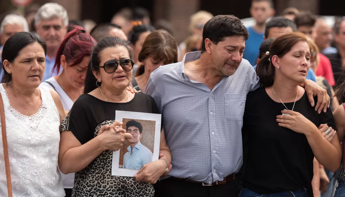 Mamá y papá de Fernando Báez Sosa