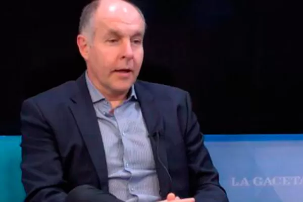 Manzur es cómplice de una gestión que generó una fábrica de pobres en Argentina, dijo Viña