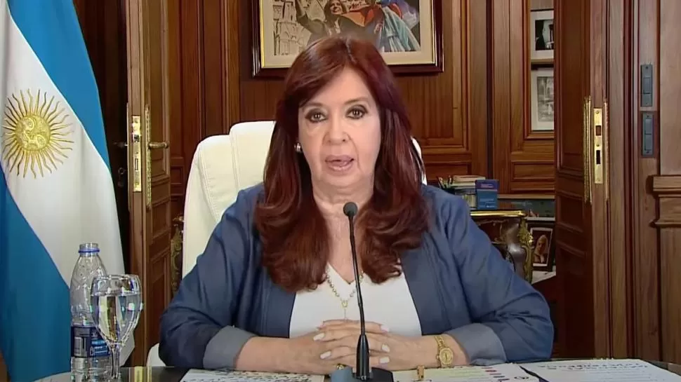 Cristina Kirchner volvió a cuestionar a la Corte: “Lawfare, partido judicial o sencillamente mafia”