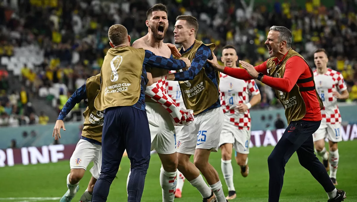 MOTIVADO. El delantero Bruno Petkovic anotó el gol que llevó a Croacia a los penales ante Brasil. 