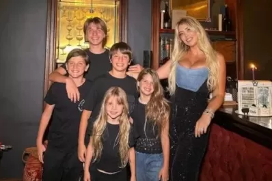 Fotos: el pomposo festejo de cumpleaños de Wanda Nara, sin L-Gante ni Mauro Icardi