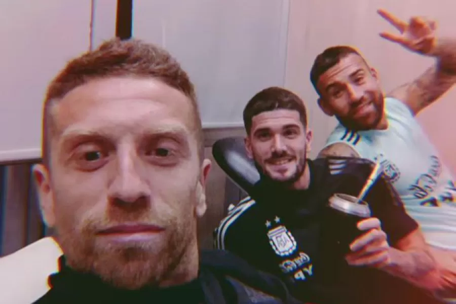 El desopilante comentario de Otamendi en una foto del Papu Gómez que se volvió viral