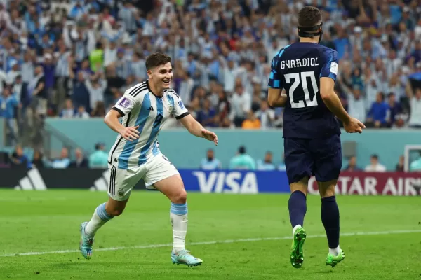 Julián Álvarez a LA GACETA: pensé en mi familia, en la gente que me apoyó siempre