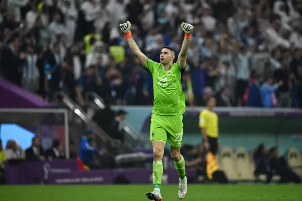 Dibu Martínez: Estamos orgullosos, pero si no ganamos la final no vale nada