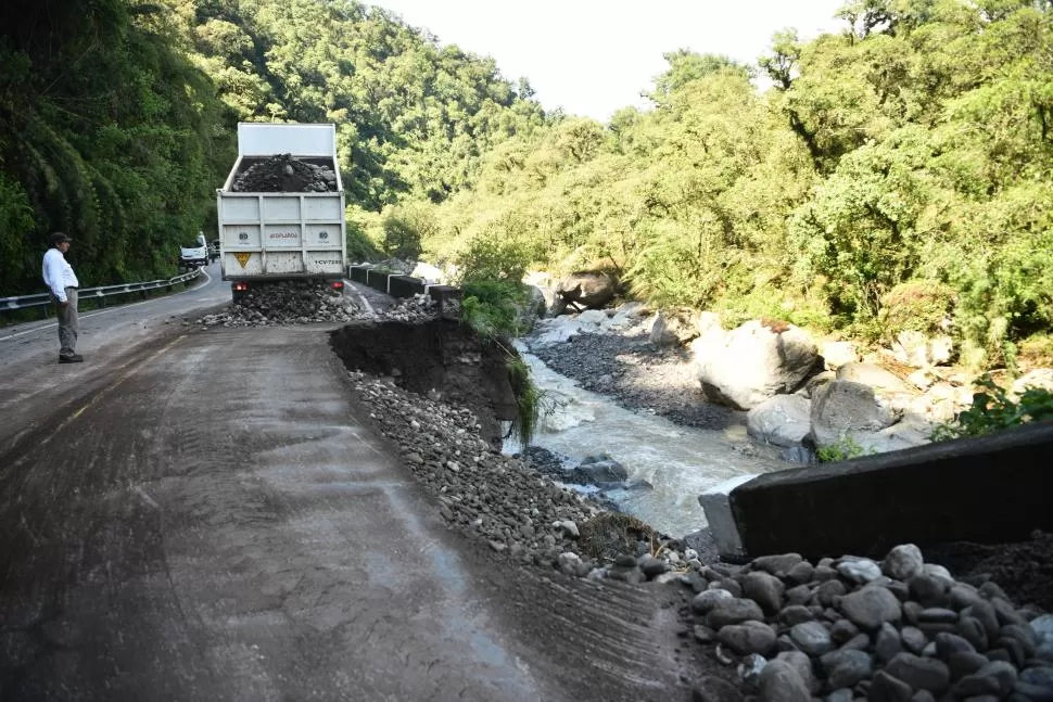 EN ALTA MONTAÑA. Las lluvias concentradas en ciertos sectores produjeron hasta 140 milímetros de agua y desprendieron bastantes sedimentos. LA GACETA / FOTO DE Osvaldo Ripoll