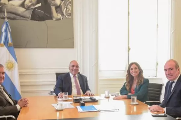 En Casa Rosada, Jaldo se reunió con Manzur y Tolosa Paz