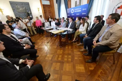 El Gobierno y los empresarios lanzaron la Canasta Navideña: los productos y los precios