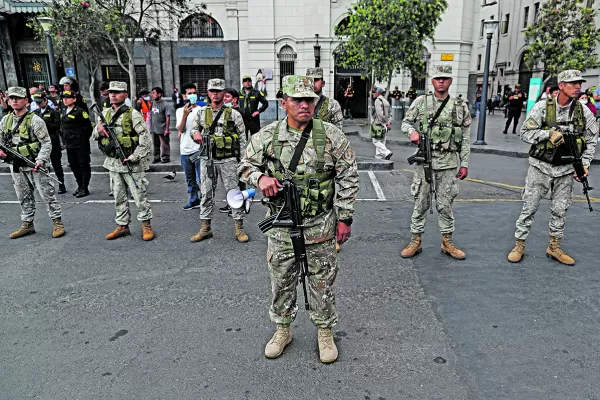 Perú llama a sus embajadores en los países que apoyan a Castillo