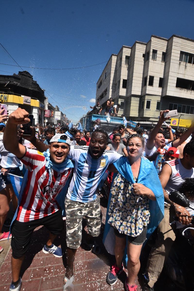 En el interior, la felicidad fue total por la Selección