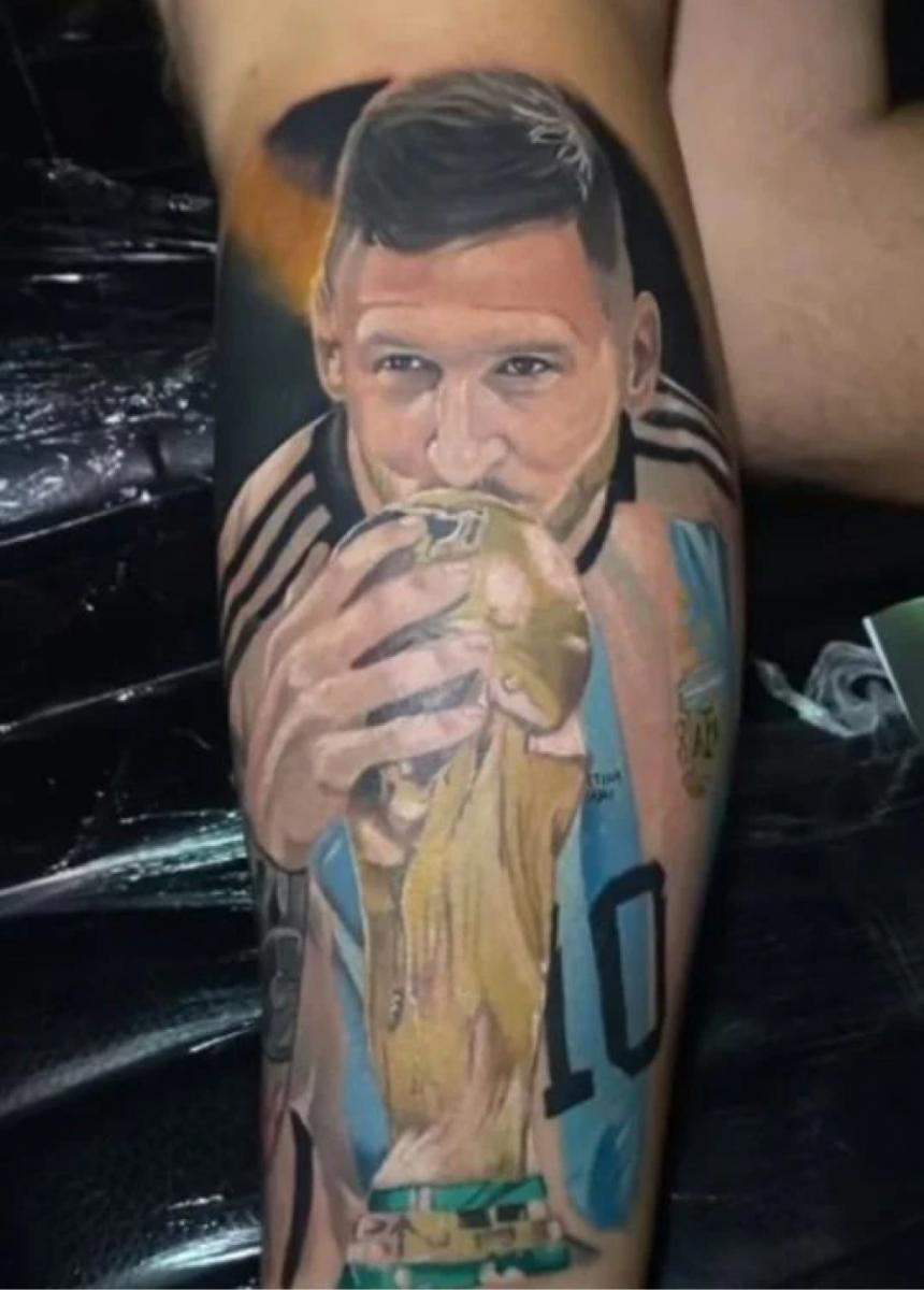 Devoción por Messi y la Selección: los mejores tatuajes de los hinchas tras el triunfo de la Scaloneta