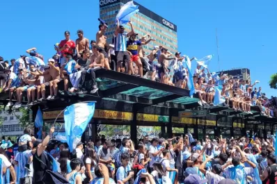 Rebotando como pelotitas de pinball en el centro porteño