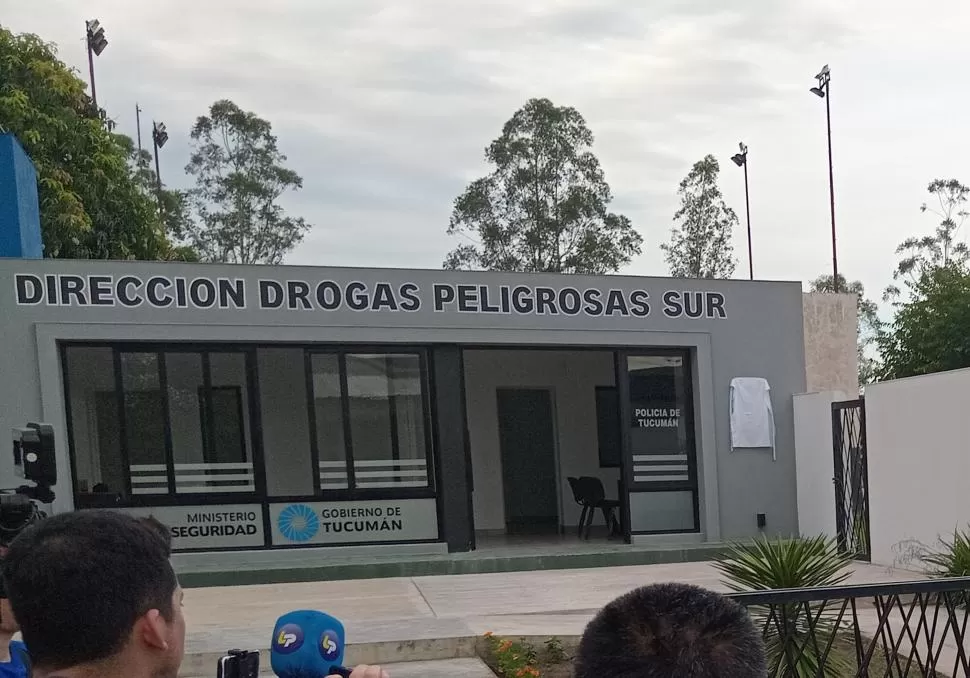 DEMORADA. El edificio está en el barrio Alvear y fue cedido en comodato por 15 años para uso de la Policía antidrogas. 