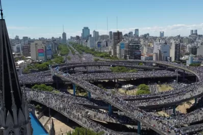 Un historiador tucumano analizó la movilización para recibir a la Selección Argentina